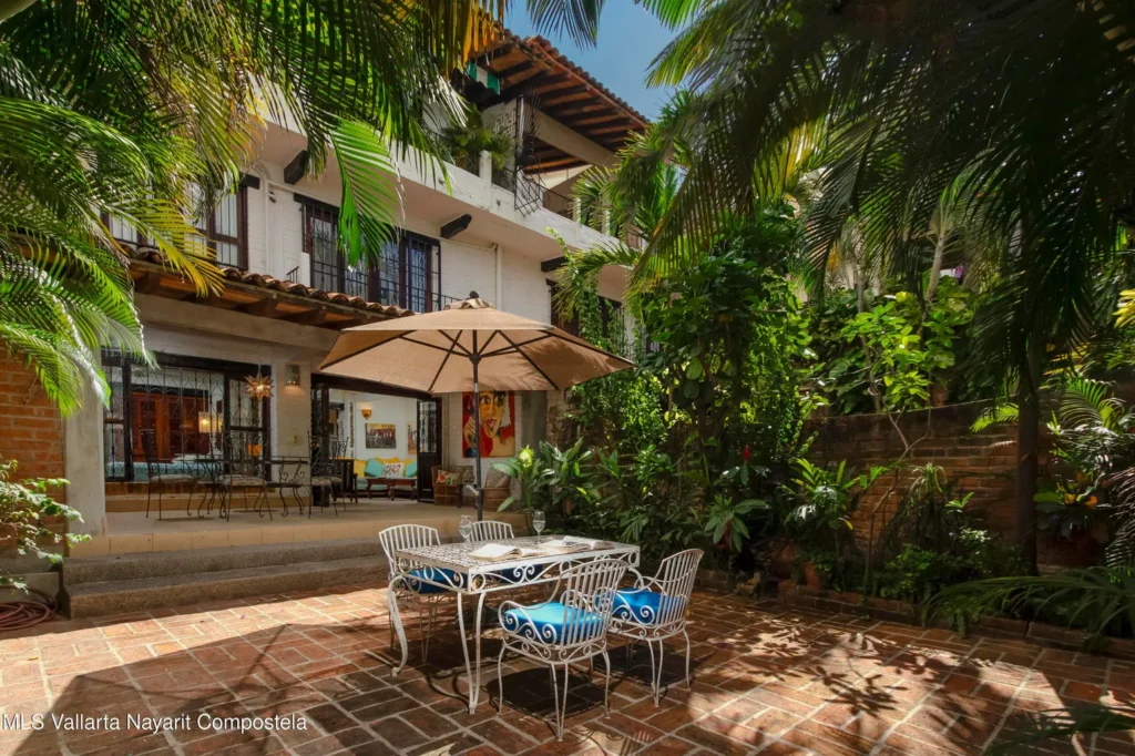 Casa de los Almendros 2